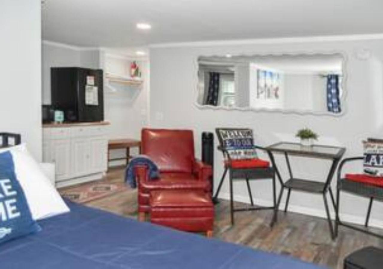 Villa Walk To State Park! Eateries & Pubs! Watkins Glen Esterno foto